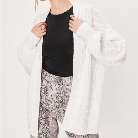 Slouchy Knit Open Front Cardigan - Picture 4 of 4